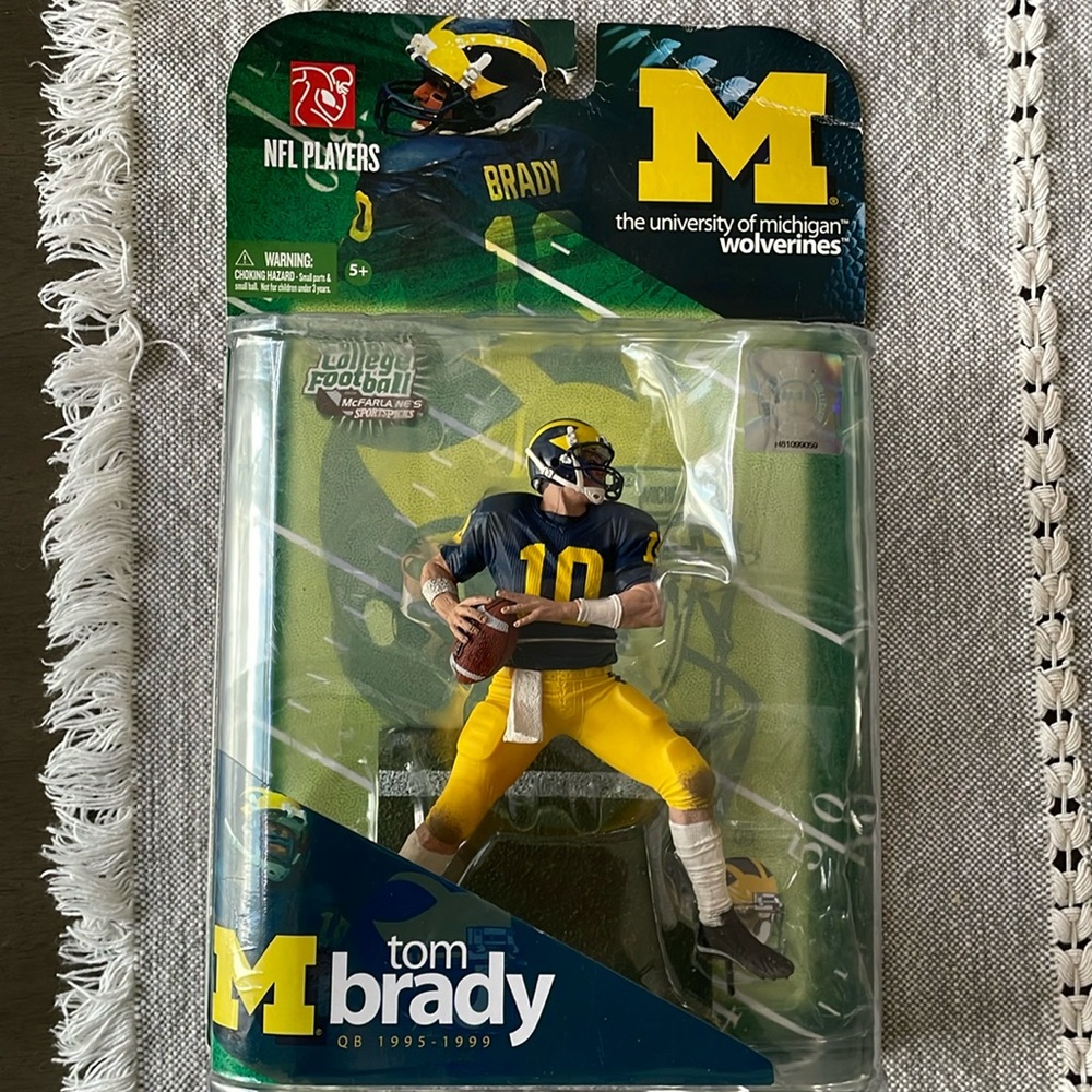 Tom Brady McFarlane college figure